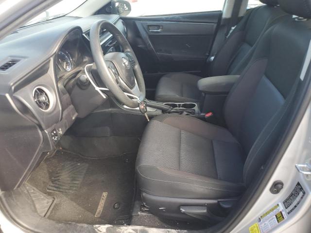 Toyota Corolla L Image 11