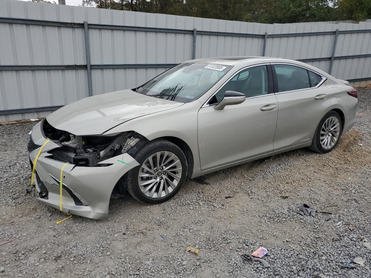 Lexus Es 300h Image 1