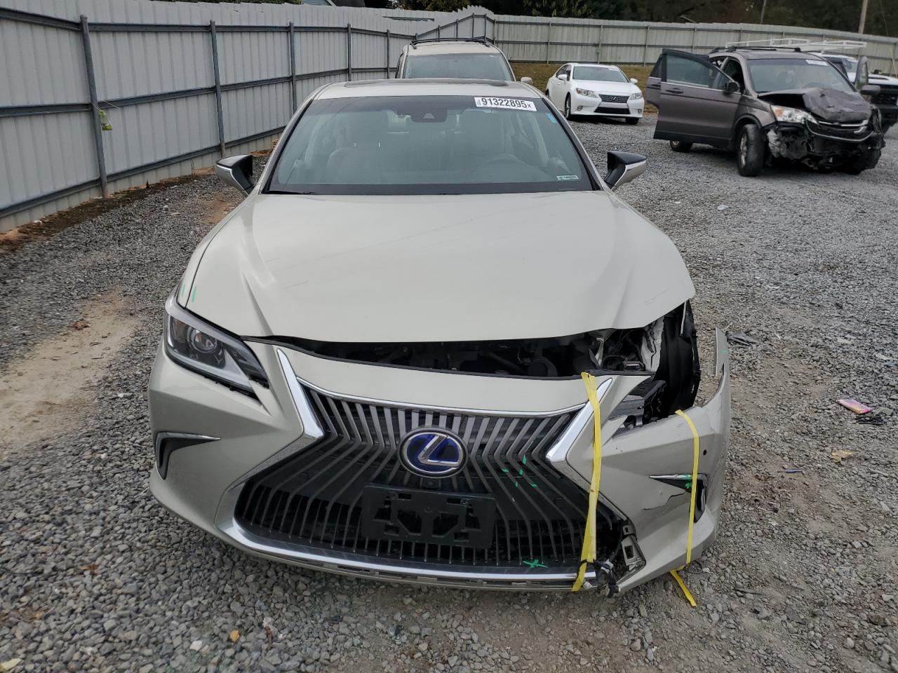 Lexus Es 300h Image 3