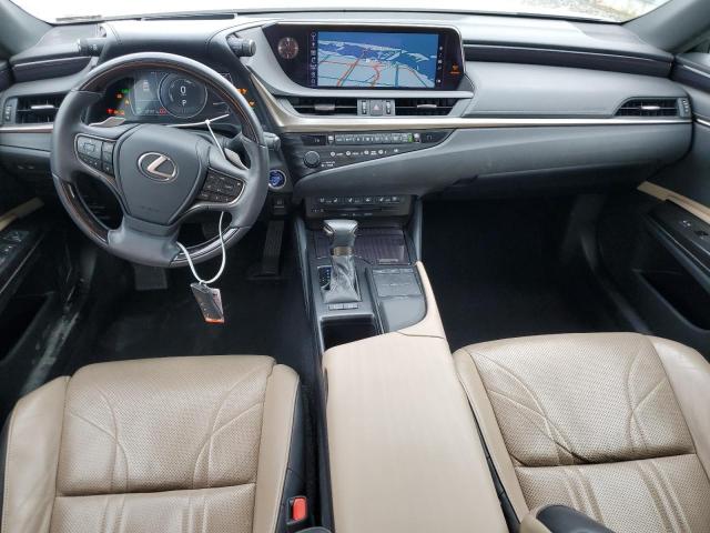 Lexus Es 300h Image 10