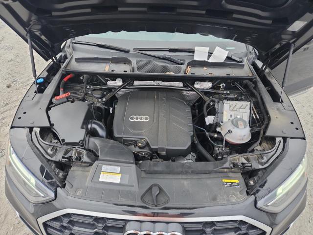 Audi Q5 Premium 45 Image 13