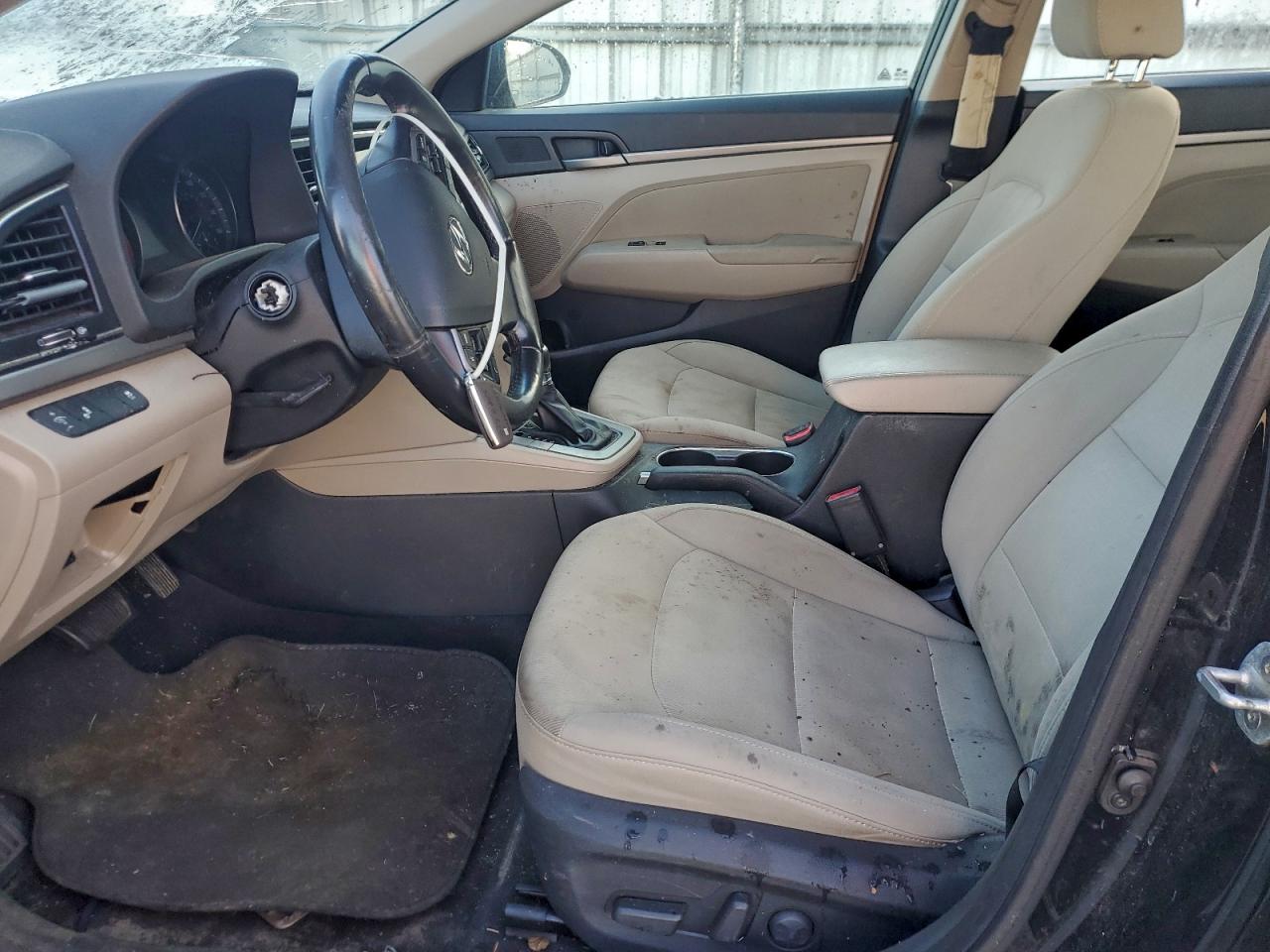 Hyundai ELANTRA Se Image 7