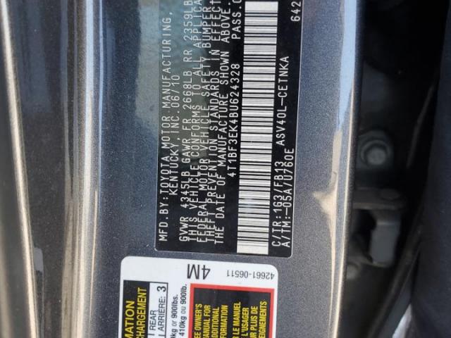 Toyota Camry Base Image 12