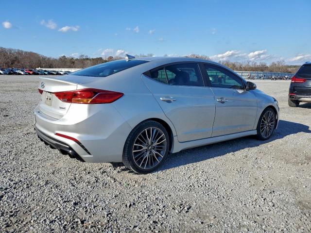 Hyundai ELANTRA Sport Image 11