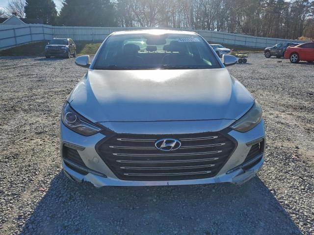 Hyundai ELANTRA Sport Image 8