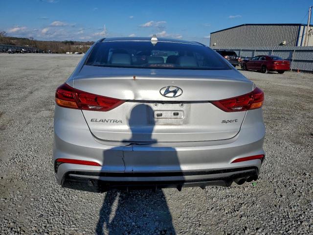 Hyundai ELANTRA Sport Image 7