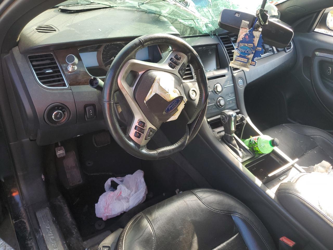 Ford Taurus Limited Image 10