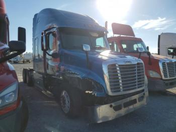  Salvage Freightliner Cascadia