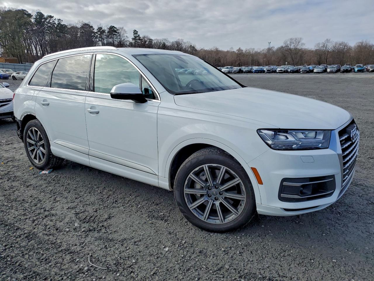 Audi Q7 Premium Plus Image 6