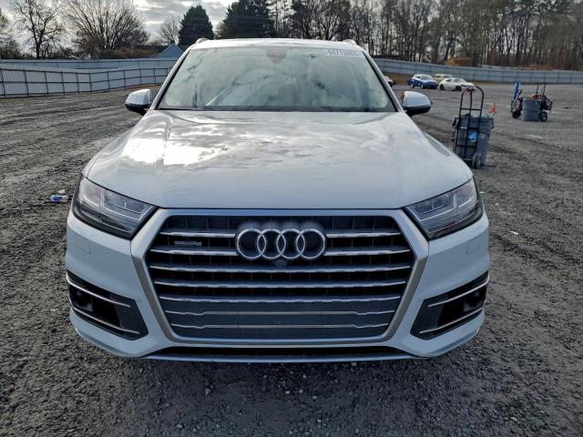 Audi Q7 Premium Plus Image 3