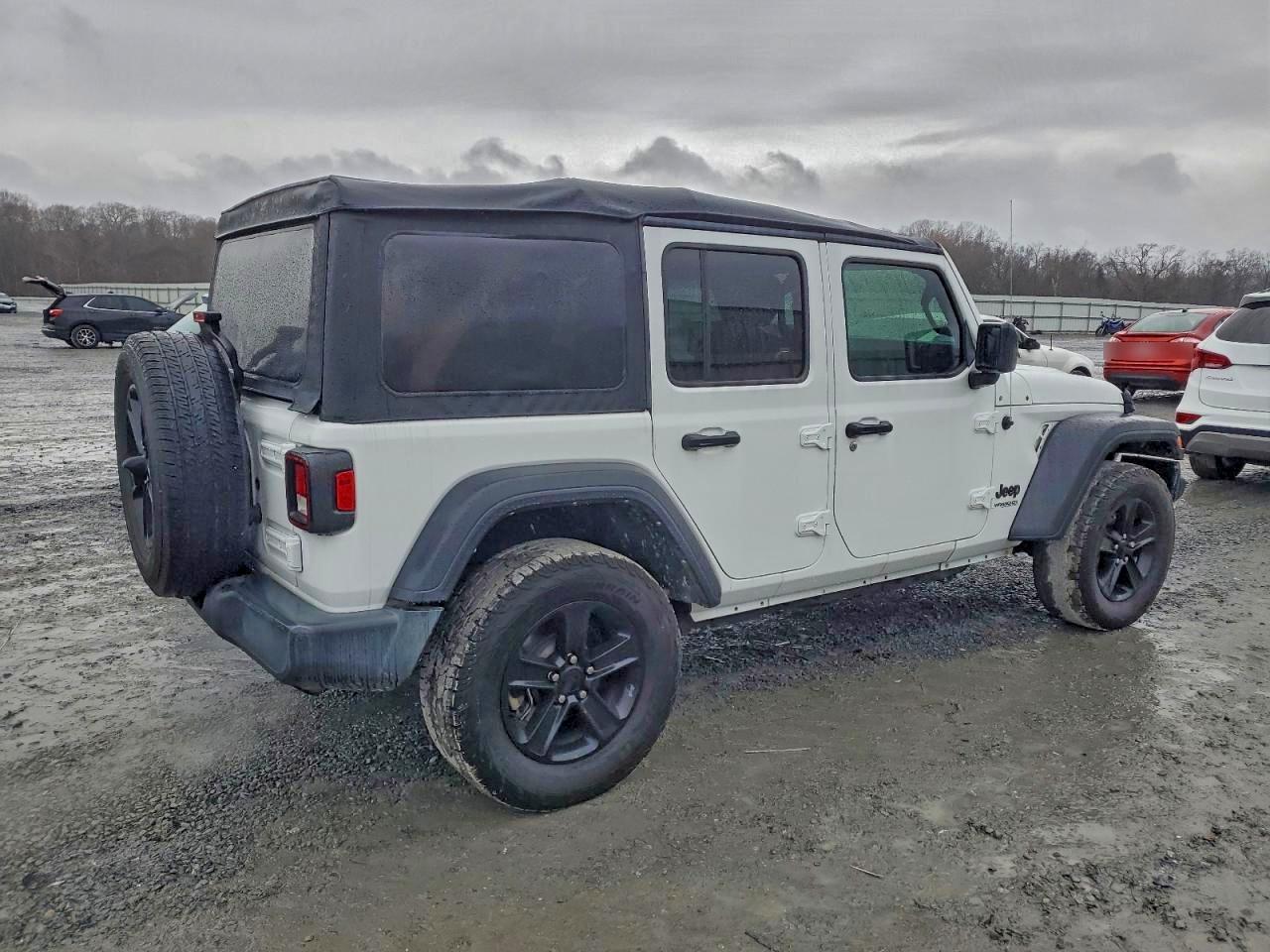 Jeep Wrangler Sport Image 2