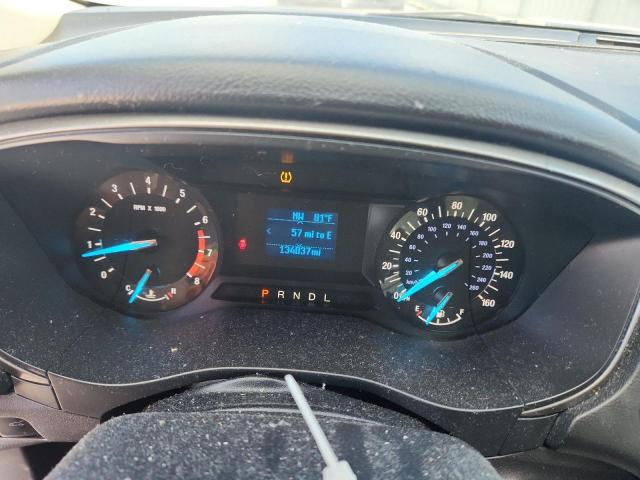 Ford Fusion S Image 2