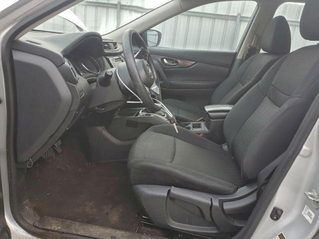 Nissan Rogue S Image 8