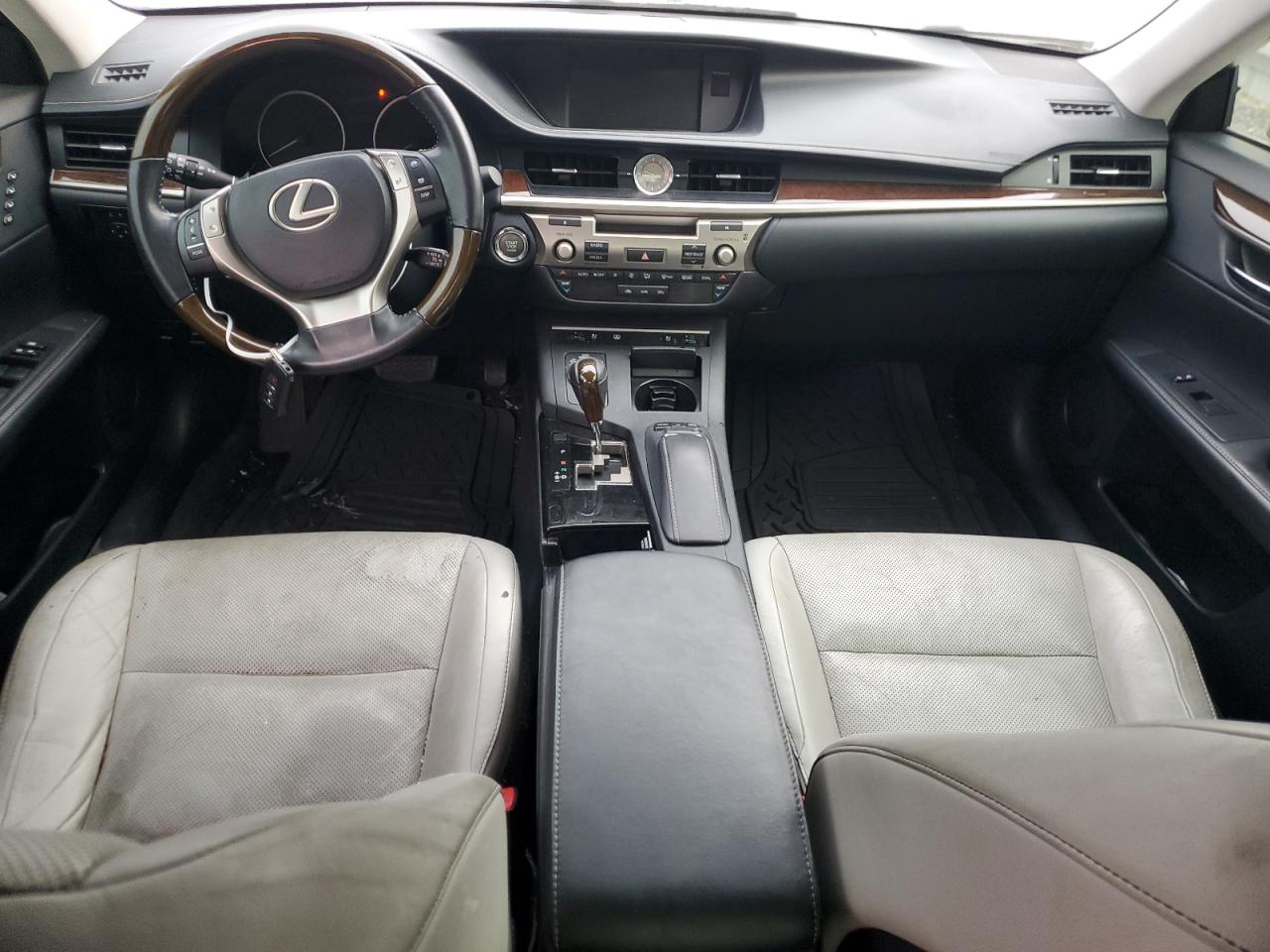 Lexus Es 350 Image 11