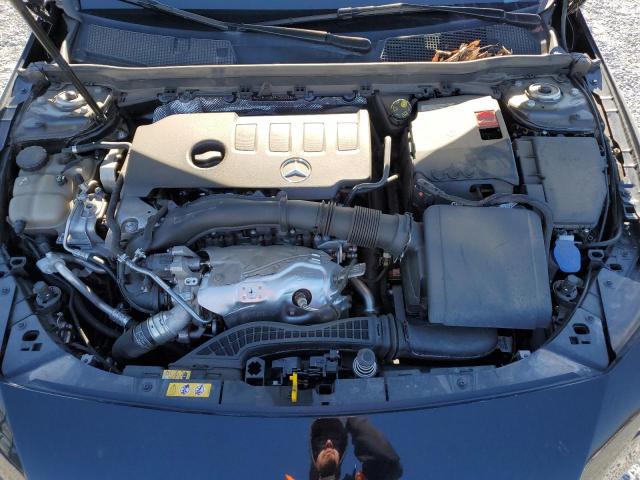 Mercedes-Benz Cla-class 250 Image 13