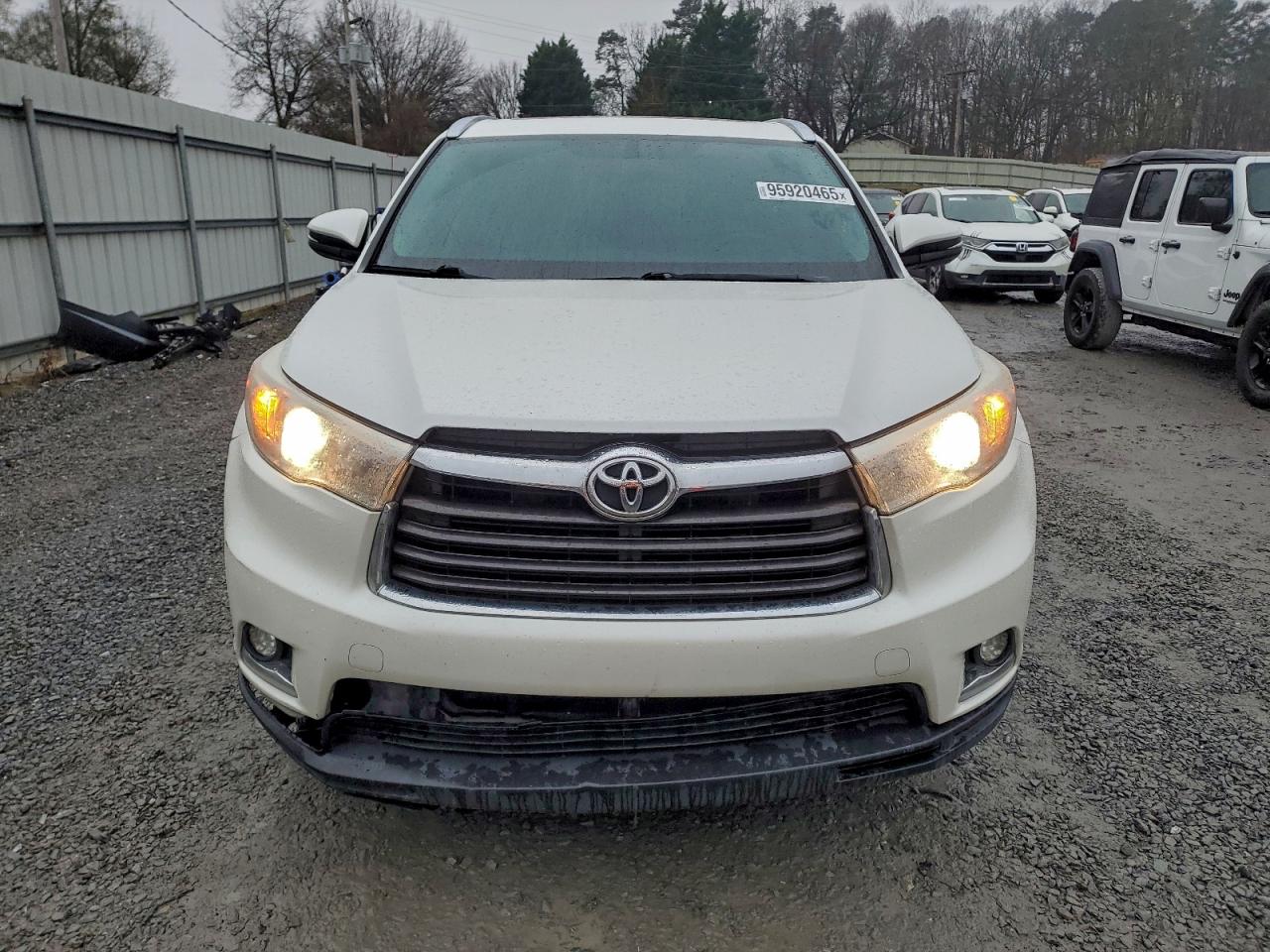 Toyota Highlander Limited Image 8
