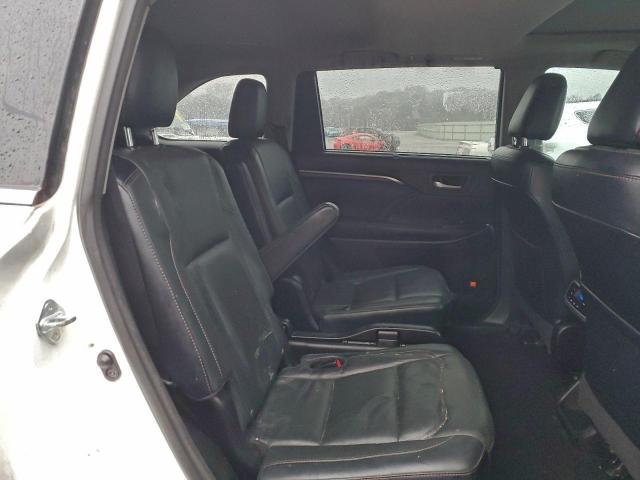 Toyota Highlander Limited Image 3