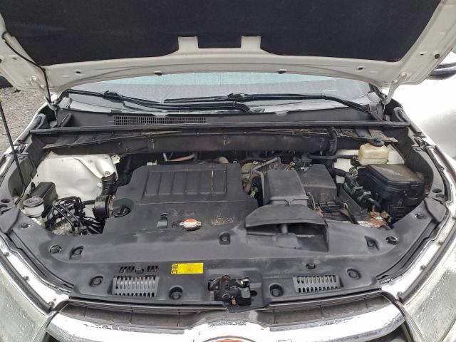 Toyota Highlander Limited Image 2