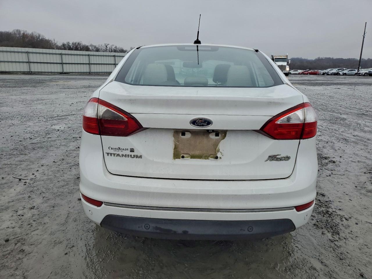 Ford Fiesta Titanium Image 9