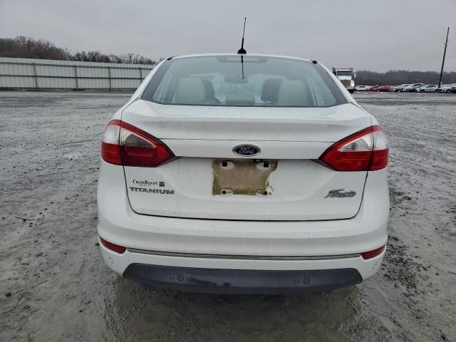 Ford Fiesta Titanium Image 9