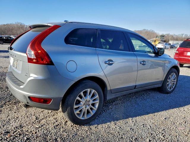 Volvo XC60 T6 Image 8