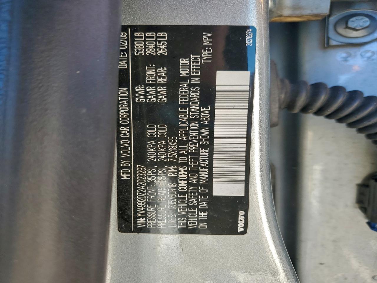 Volvo XC60 T6 Image 12