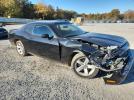 Dodge Challenger Sxt Image 8