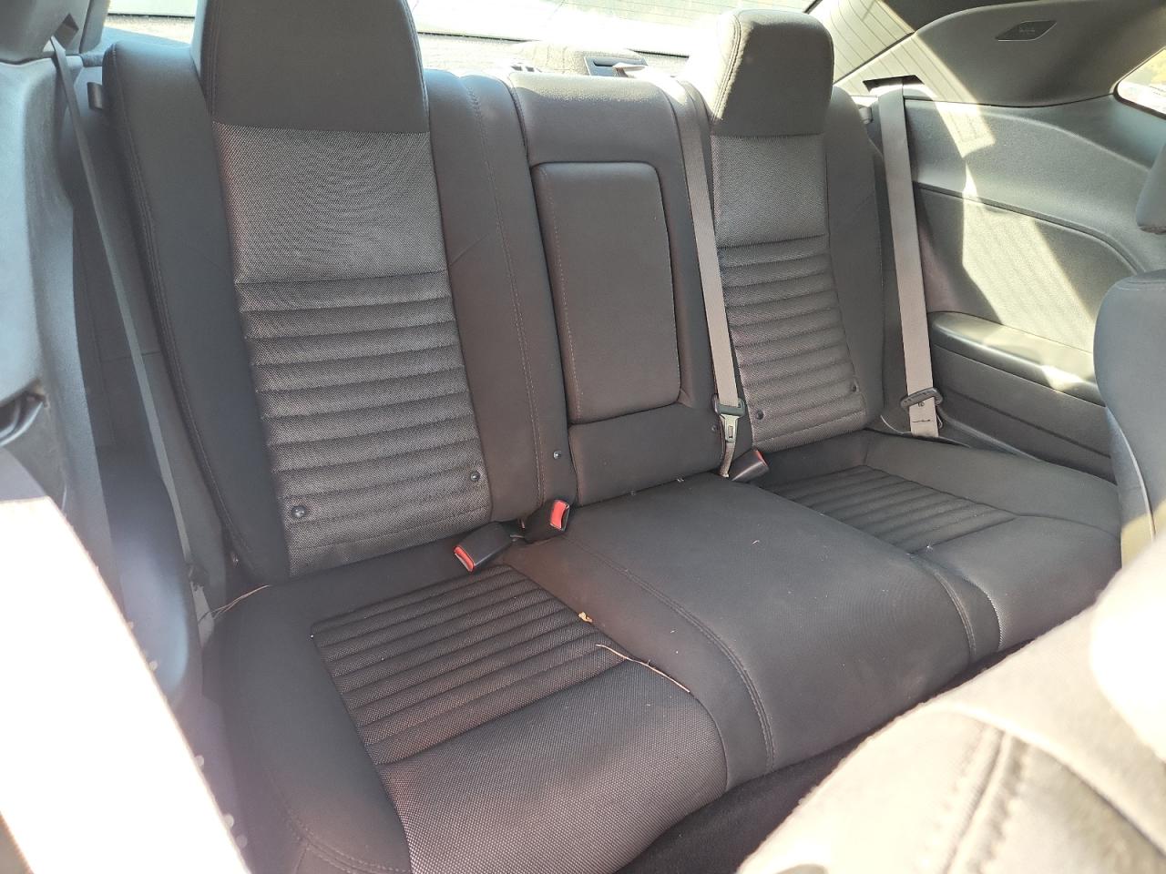 Dodge Challenger Sxt Image 11