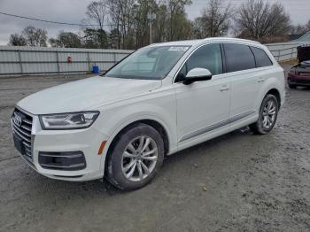  Salvage Audi Q7