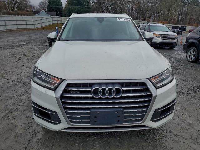 Audi Q7 Premium Image 8