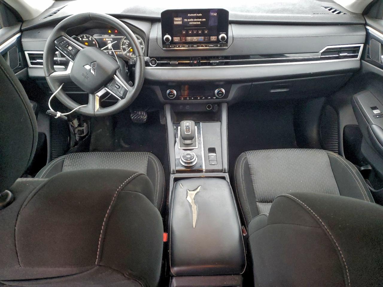 Mitsubishi Outlander Es Image 13