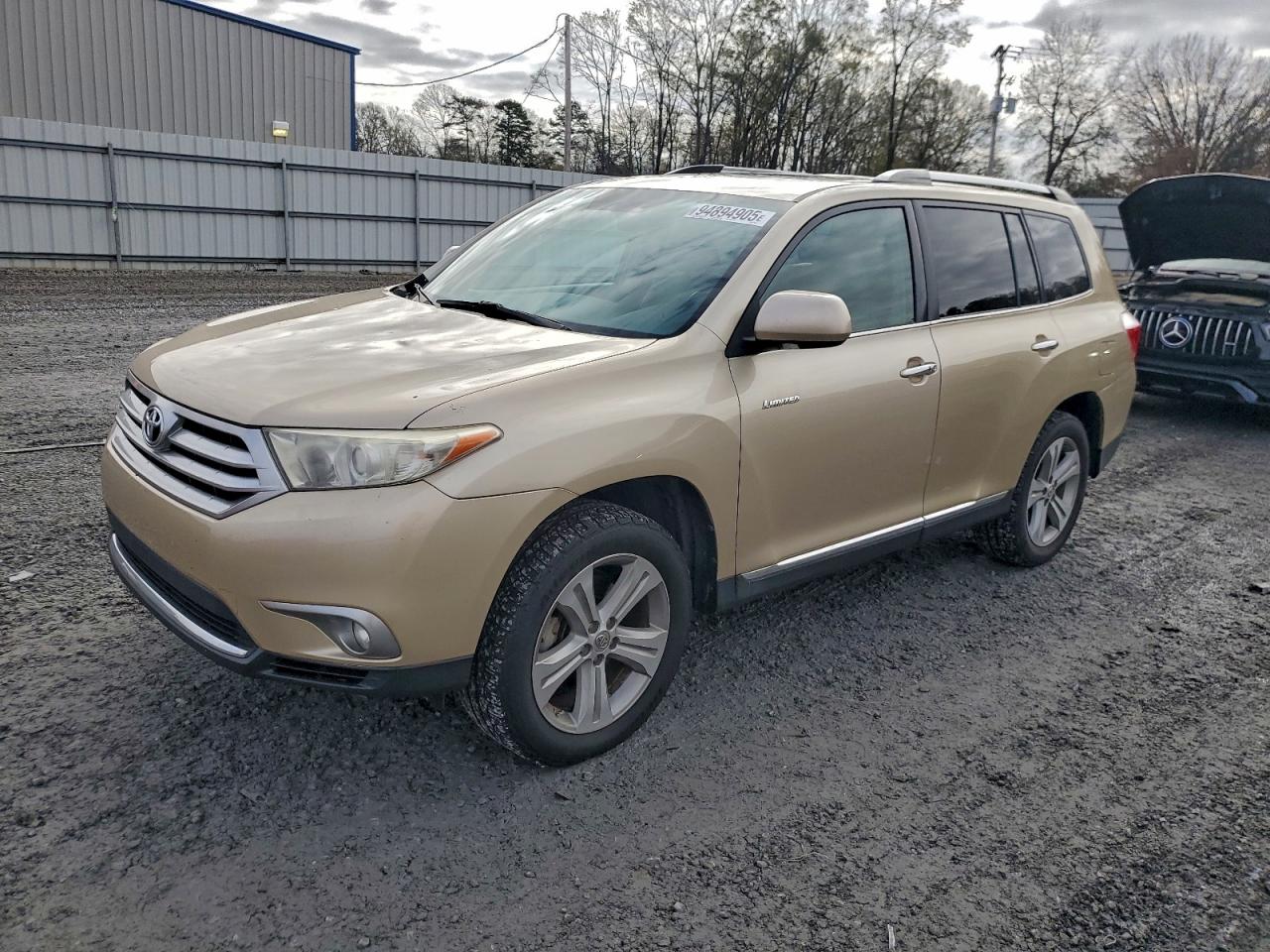 Toyota Highlander Limited Image 1