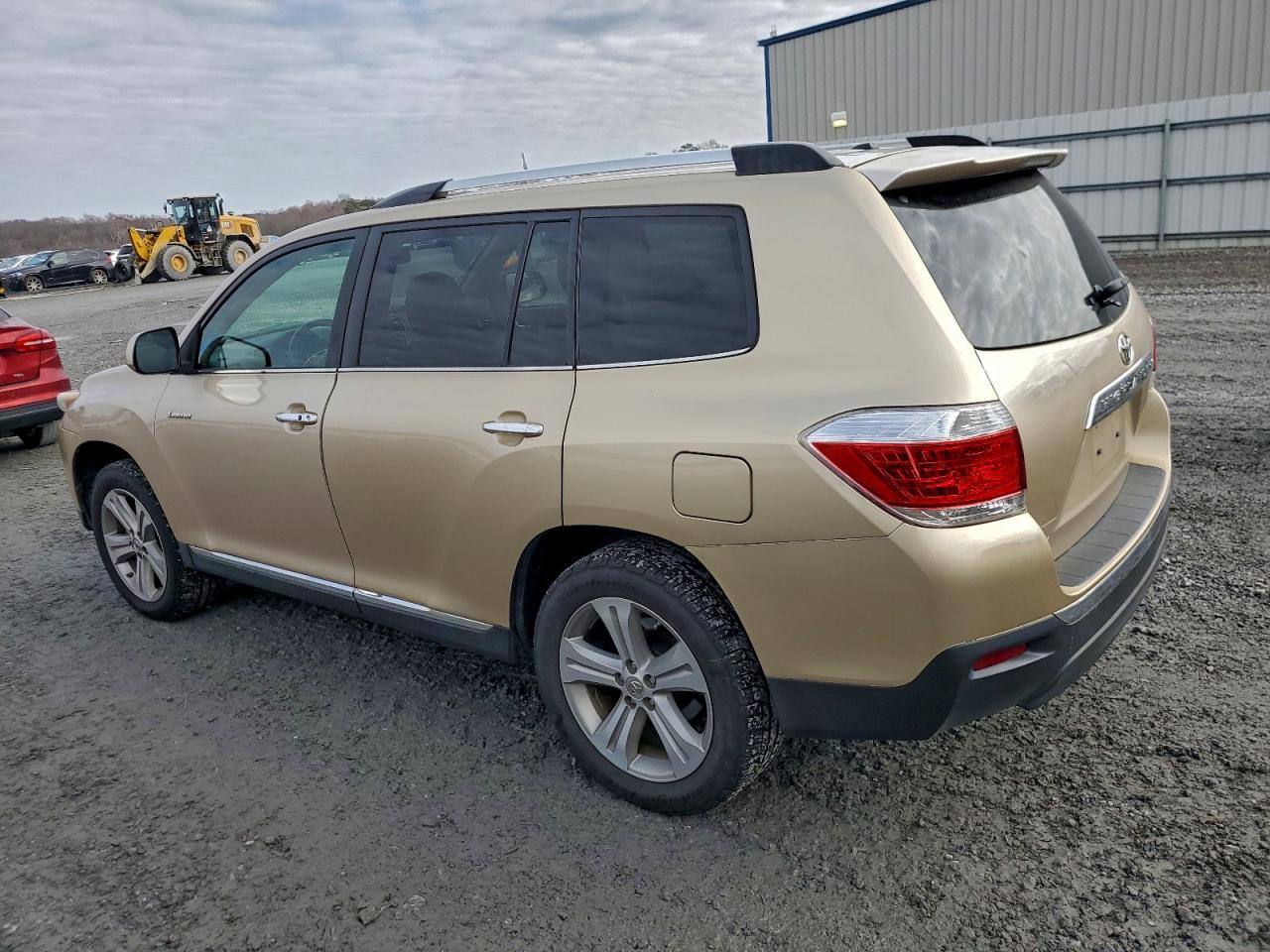 Toyota Highlander Limited Image 2