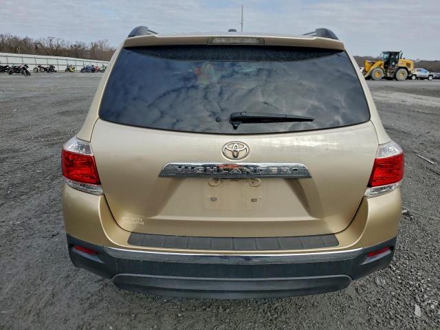 Toyota Highlander Limited Image 12