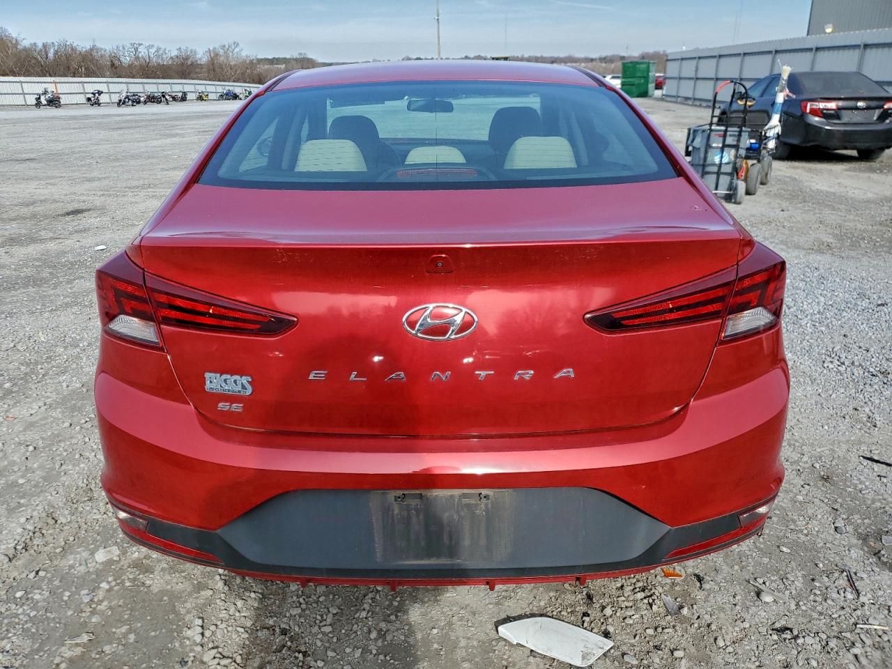 Hyundai ELANTRA Se Image 2
