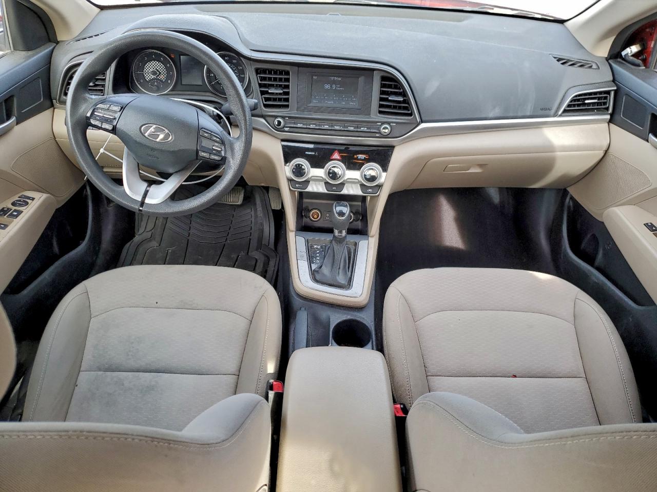 Hyundai ELANTRA Se Image 11