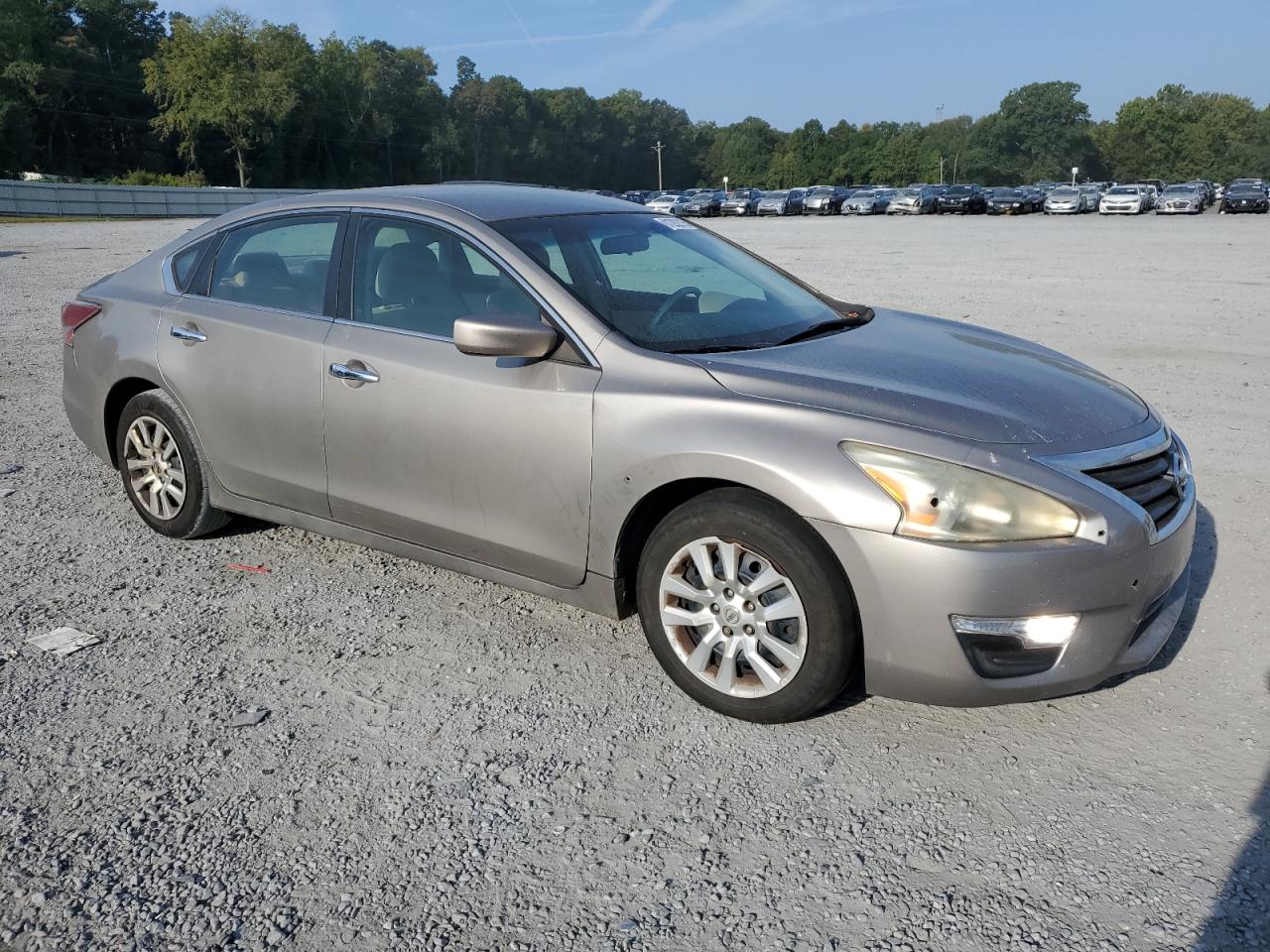 Nissan Altima 2.5 Image 2