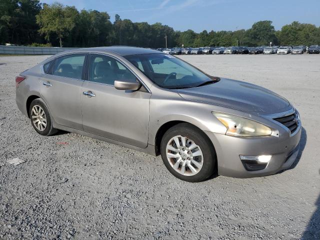 Nissan Altima 2.5 Image 2