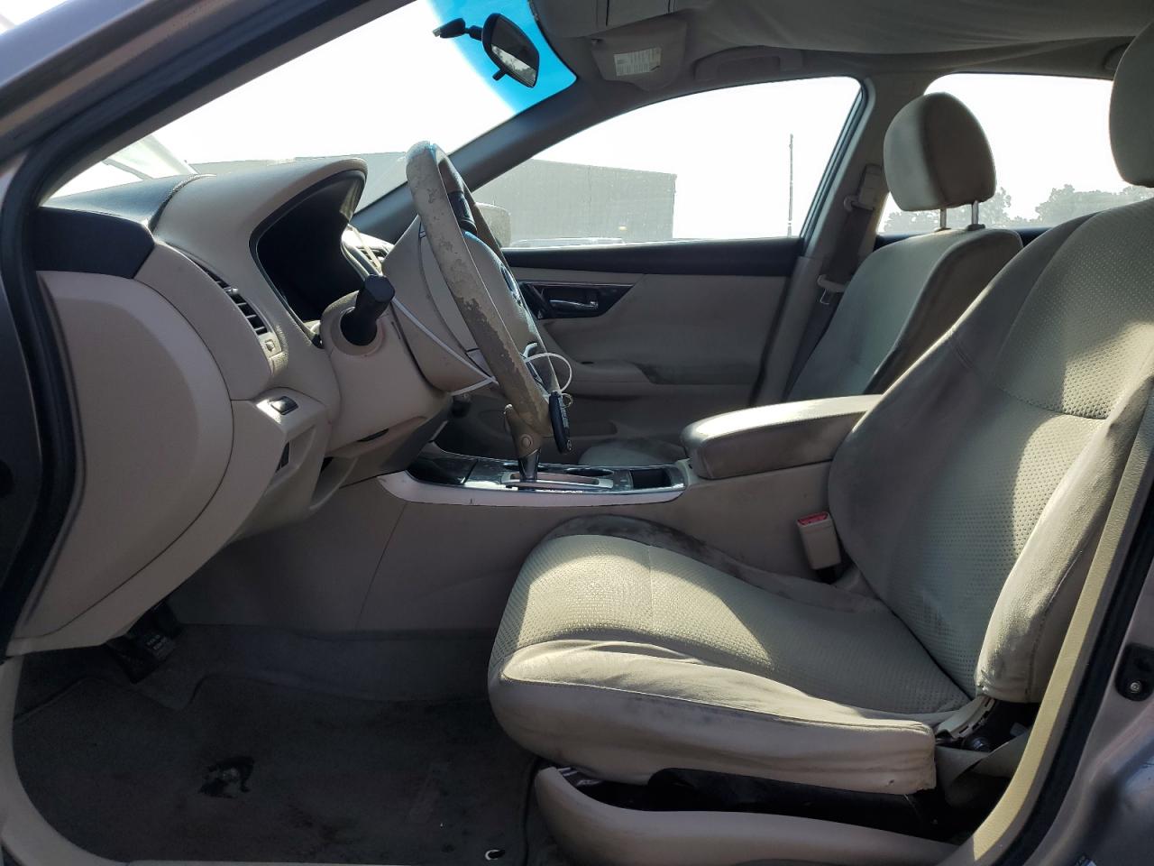 Nissan Altima 2.5 Image 3