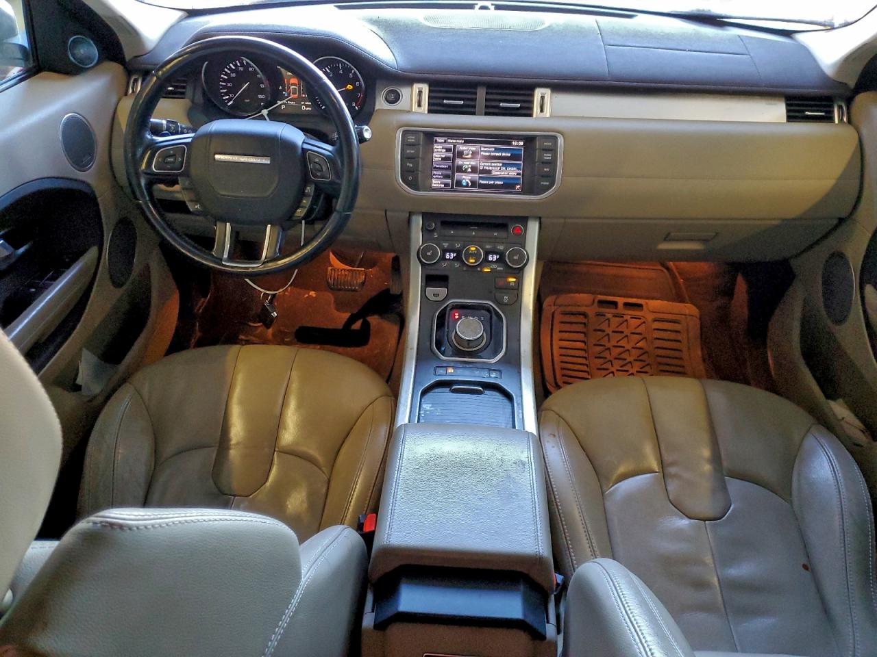 Land Rover Range Rover Pure Plus Image 4