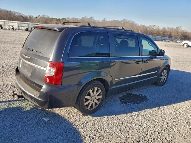 Chrysler Minivan Touring Image 2