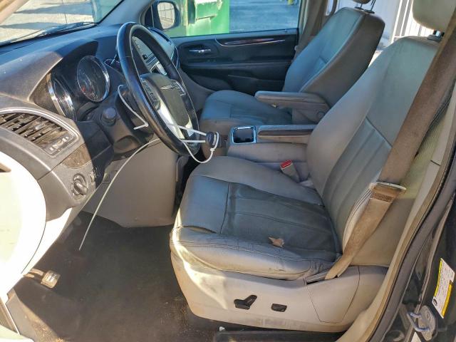 Chrysler Minivan Touring Image 13