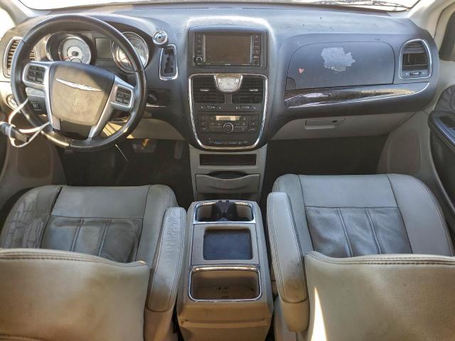 Chrysler Minivan Touring Image 5