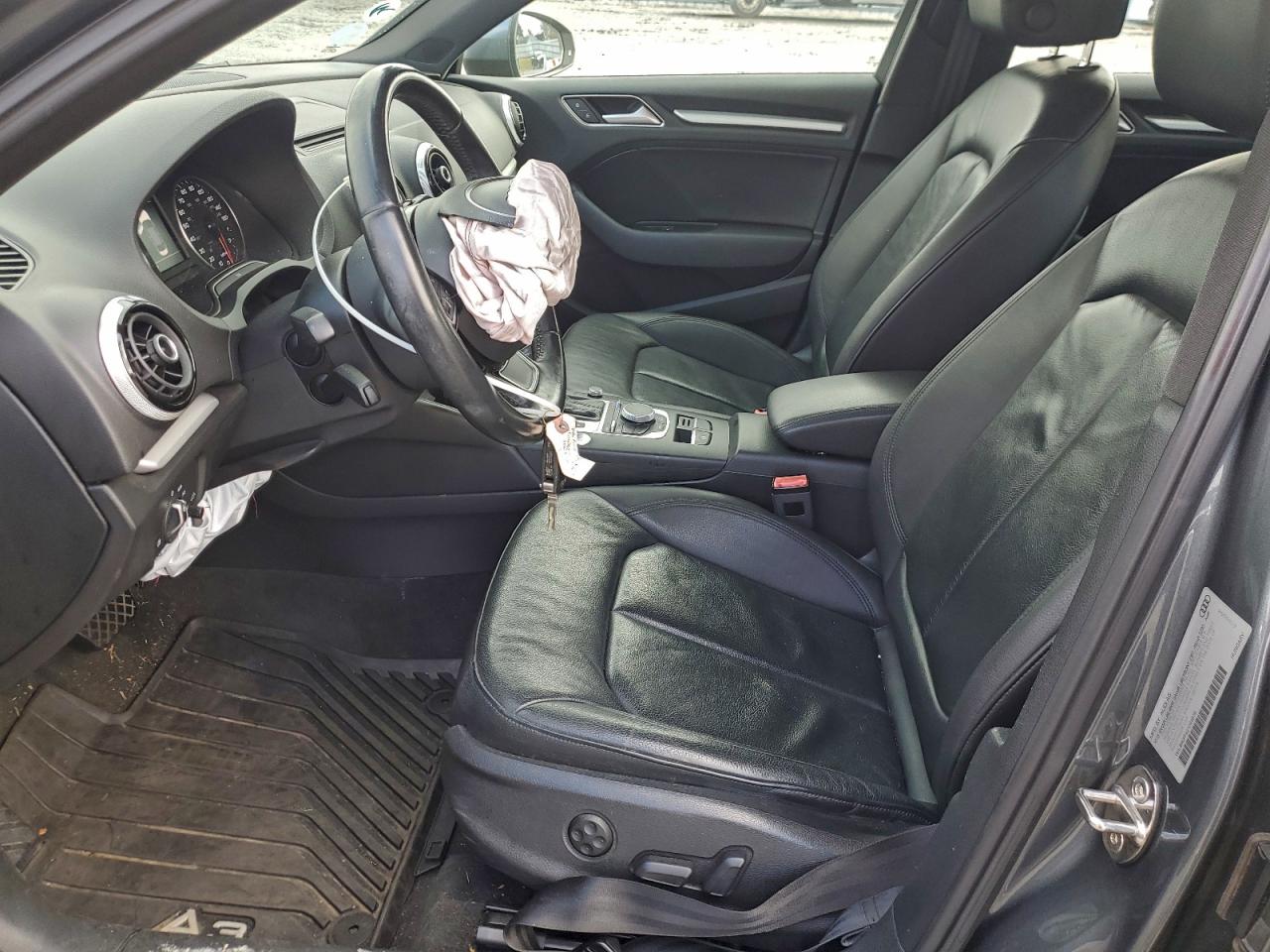 Audi A3 Premium Image 11