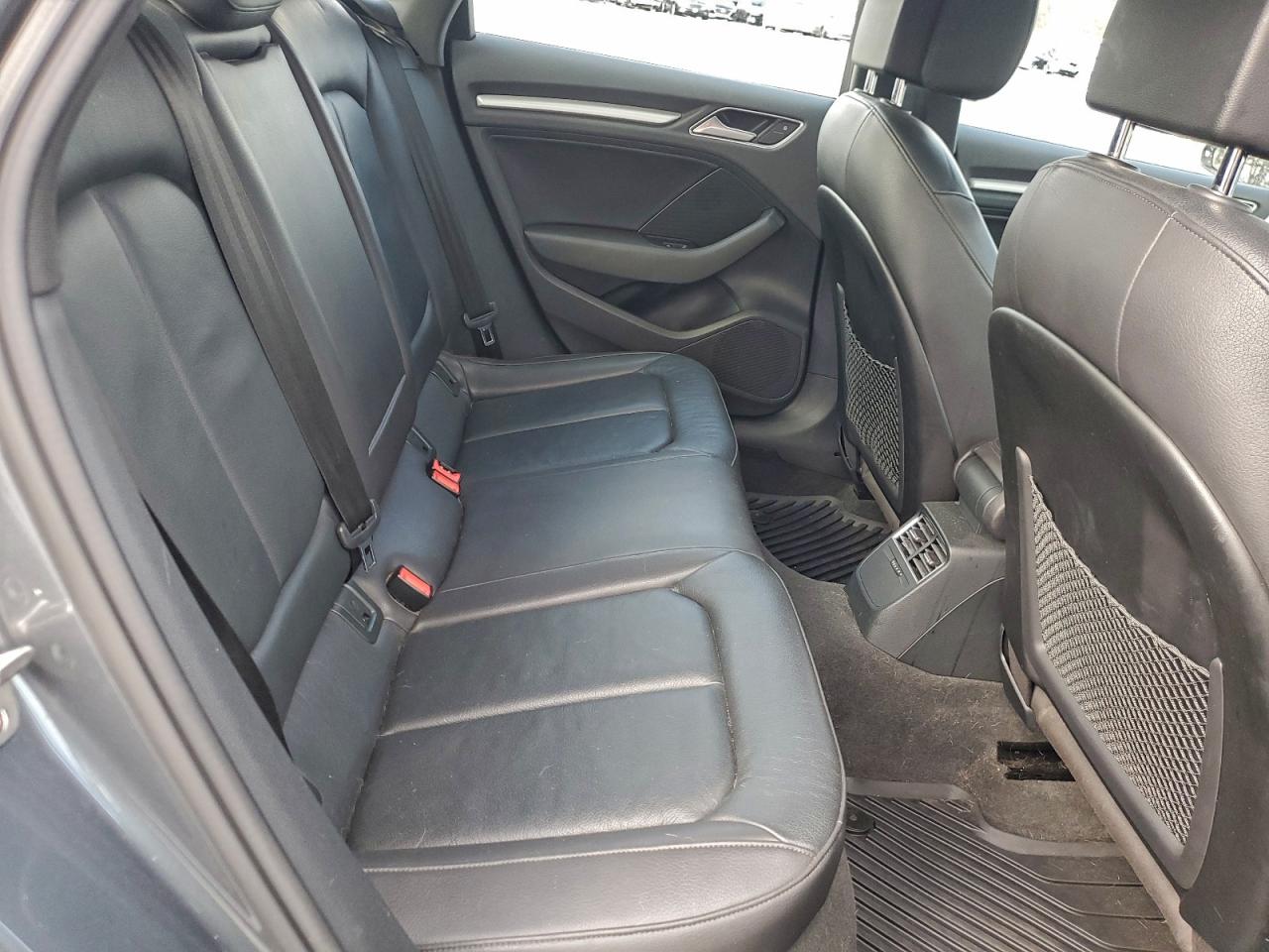 Audi A3 Premium Image 8