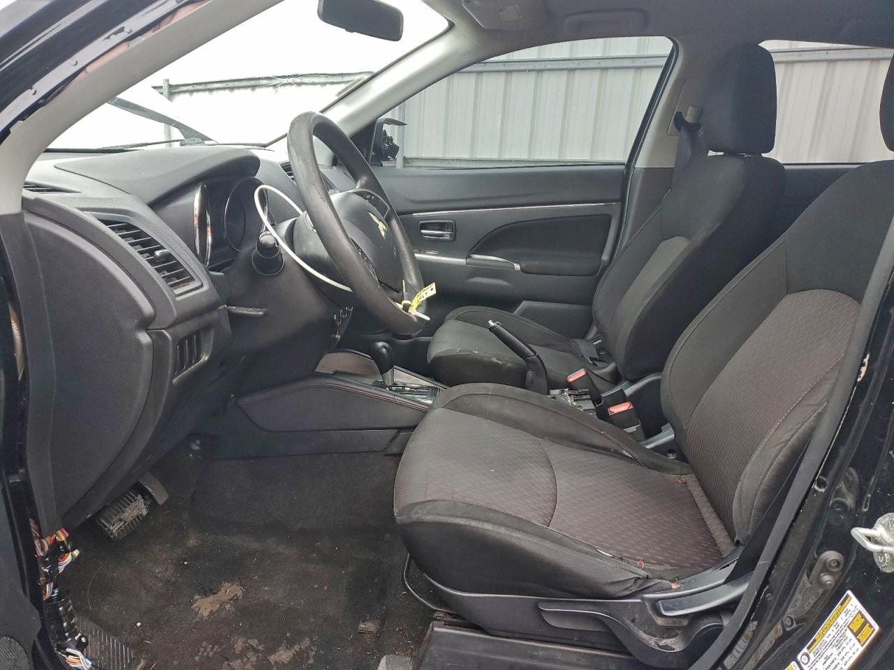 Mitsubishi Outlander Es Image 4