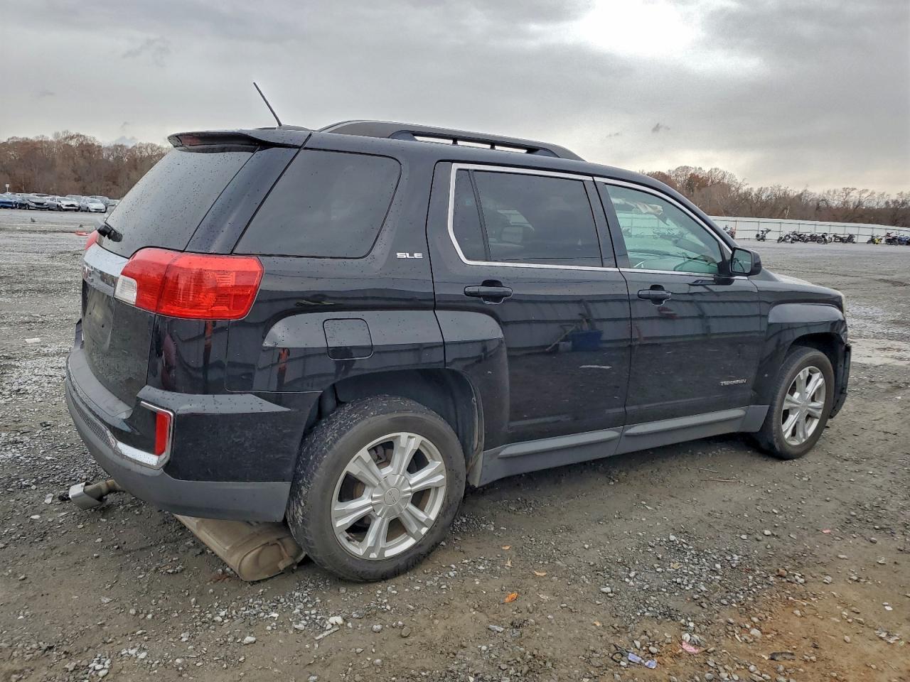 GMC Terrain Sle Image 2