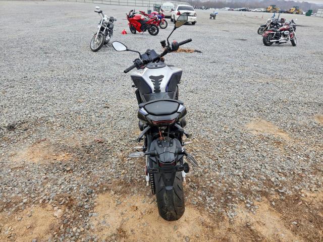 Yamaha Mt09 Sp Sp Image 2