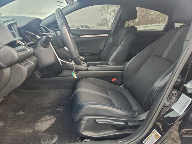 Honda Civic Sport Image 2