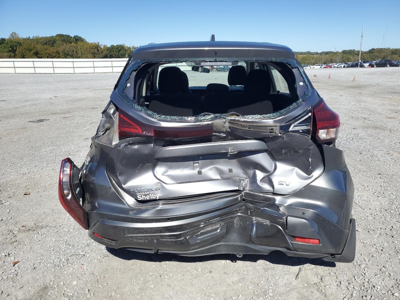 Nissan Kicks Sv Image 2